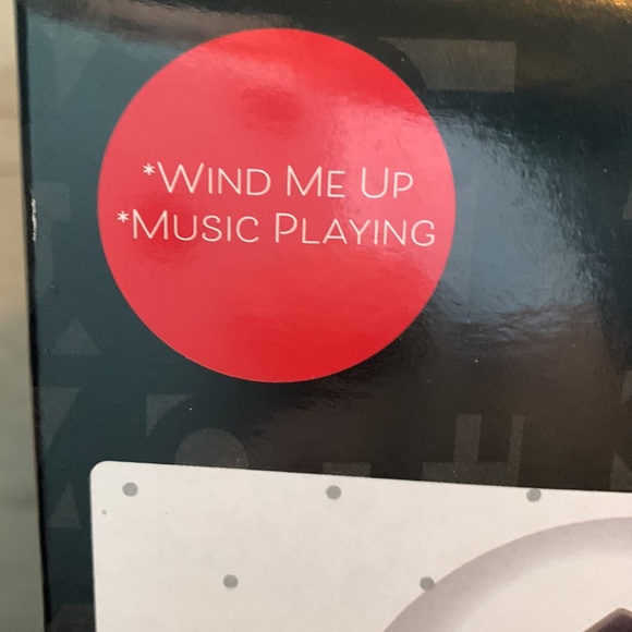 NIB Disney Graduation Mickey Mouse wind-up Musical Water-globe "Congrats Grad" - Picture 6 of 7